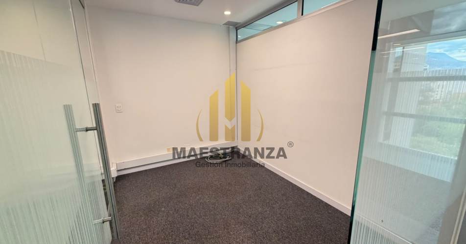 Oficina en arriendo en Milla De Oro, Medellín, 120 m² · foto 11 de 13
