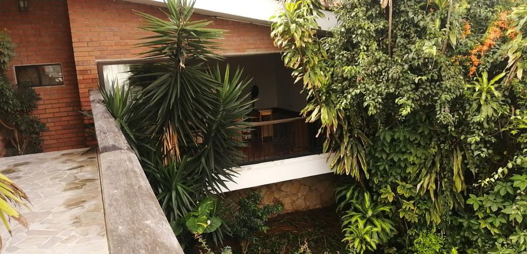 Casa de 5 alcobas en venta en Arboledas, Cali, 670 m² · foto 6 de 22