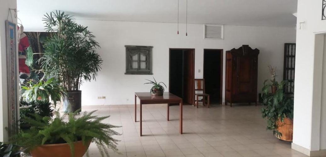 Casa de 5 alcobas en venta en Arboledas, Cali, 670 m² · foto 14 de 22