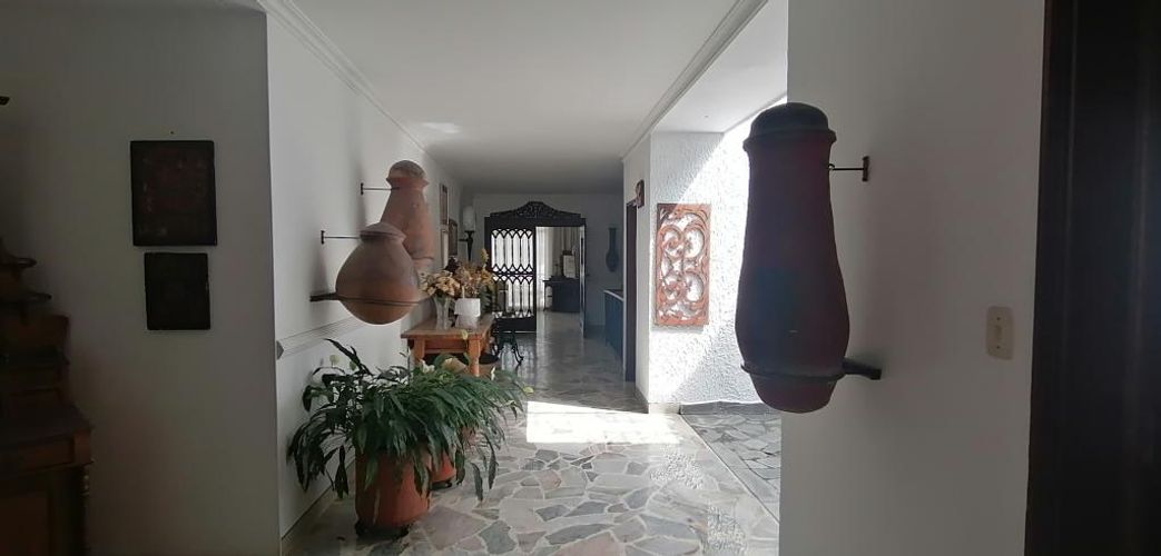 Casa de 5 alcobas en venta en Arboledas, Cali, 670 m² · foto 18 de 22