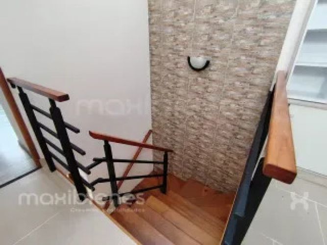 Casa de 3 alcobas en arriendo en La Ceja, 196 m² · foto 3 de 13