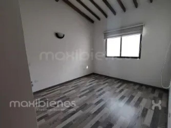 Casa de 3 alcobas en arriendo en La Ceja, 196 m² · foto 4 de 13