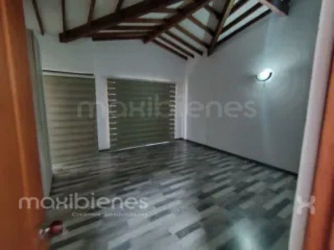 Casa de 3 alcobas en arriendo en La Ceja, 196 m² · foto 12 de 13