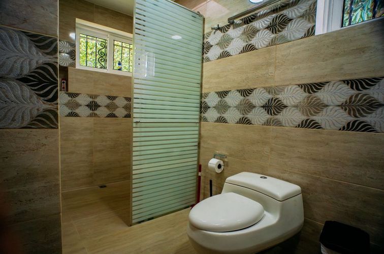 Casa de 4 alcobas en venta en Ciudad Jardin, Cali, 1543 m² · foto 16 de 24