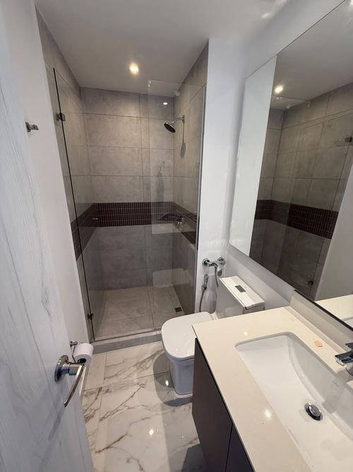 Apartamento de 3 alcobas en arriendo en Castropol, Medellín, 116 m² · foto 15 de 19