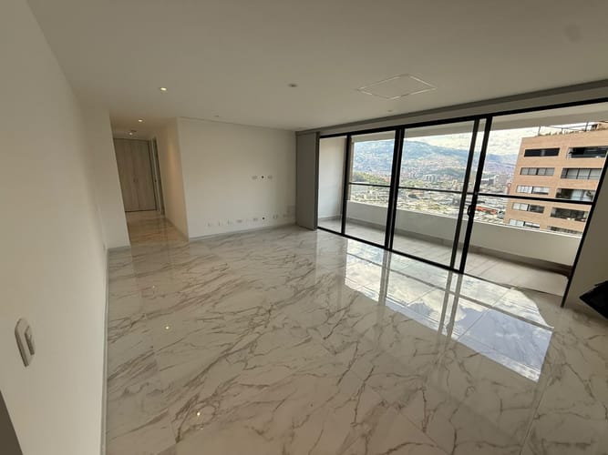 Apartamento de 3 alcobas en arriendo en Castropol, Medellín, 116 m² · foto 19 de 19