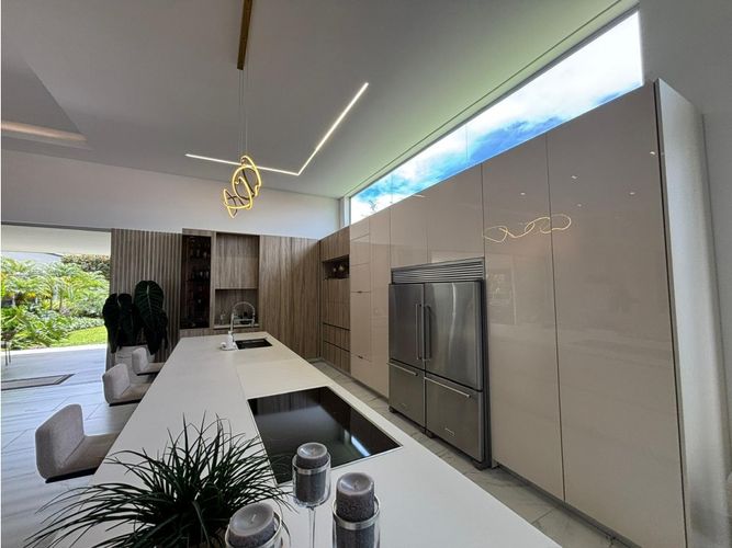 Casa de 4 alcobas en venta en Llano Grande, Rionegro, 480 m² · foto 5 de 20