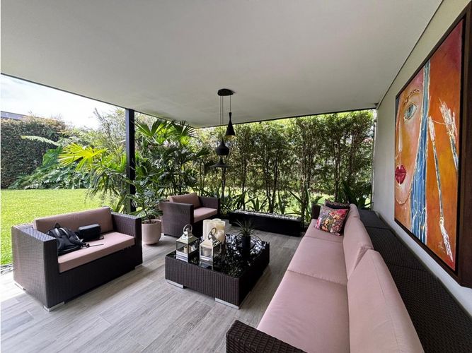 Casa de 4 alcobas en venta en Llano Grande, Rionegro, 480 m² · foto 10 de 20