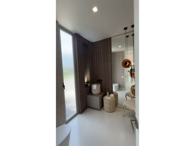 Casa de 4 alcobas en venta en Llano Grande, Rionegro, 480 m² · foto 11 de 20