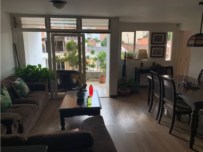 Apartamento de 3 alcobas en venta en Las Acacias, Medellín, 100 m² · foto 4 de 24