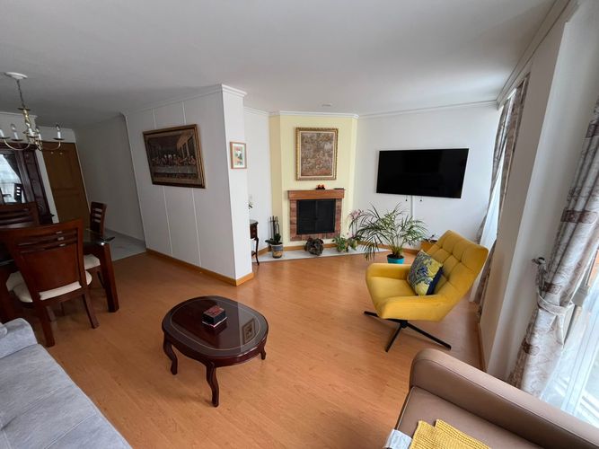 Apartamento de 2 alcobas en venta en Bella Suiza, Bogotá, 69 m² · foto 4 de 12