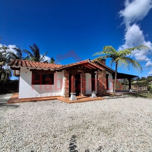Casa de 3 alcobas en venta en Quirama, El Carmen de Viboral · foto 2 de 22