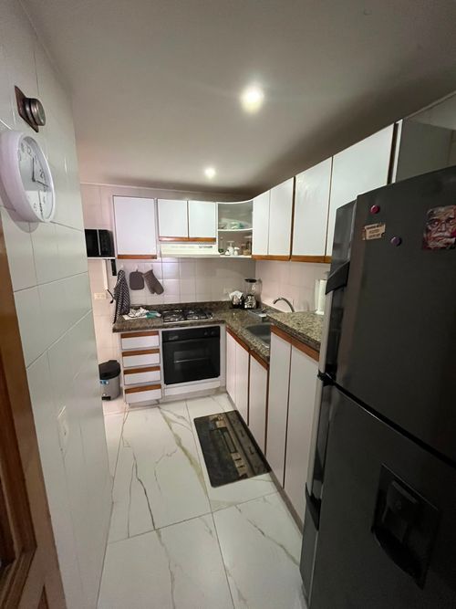 Apartamento de 2 alcobas en venta en Bella Suiza, Bogotá, 69 m² · foto 5 de 12
