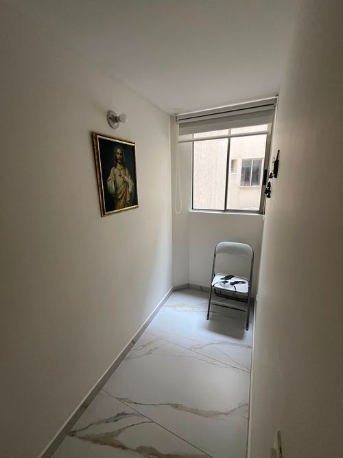 Apartamento de 2 alcobas en venta en Bella Suiza, Bogotá, 69 m² · foto 11 de 12