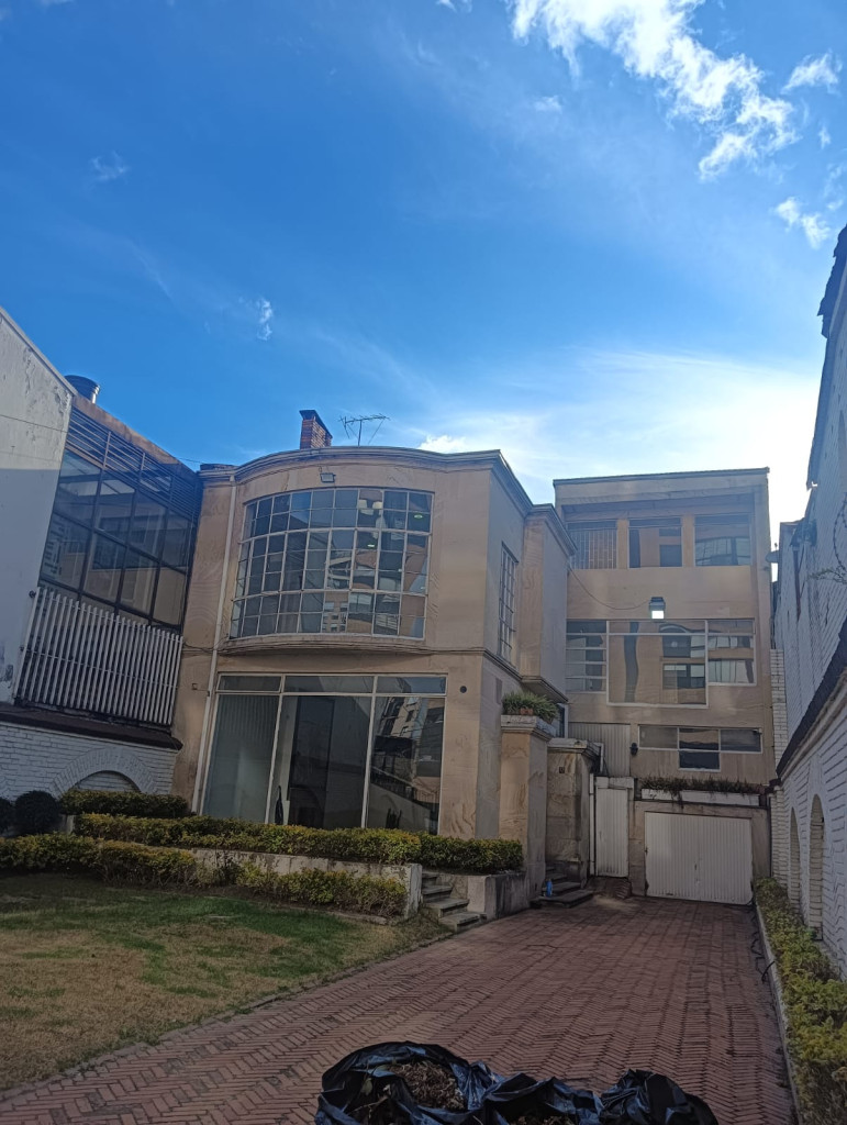 Casa en Arriendo en La esmeralda, Bogotá