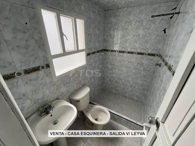 Casa de 9 alcobas en venta en Tunja, Tunja, 288 m² · foto 6 de 24