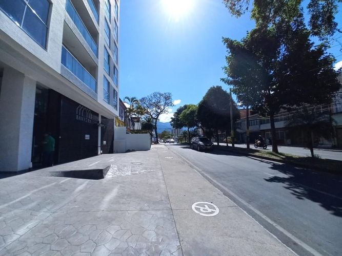 Apartamento de 3 alcobas en venta en Interlaken, Ibagué, 90 m² · foto 2 de 24