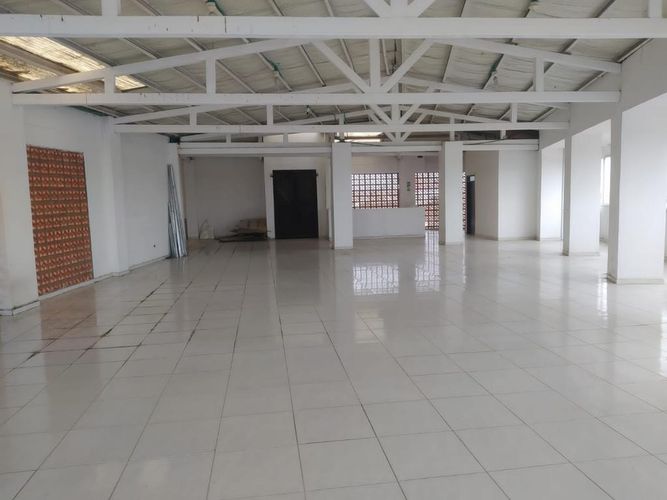 Local en arriendo en La Floresta, Cali, 390 m² · foto 4 de 9