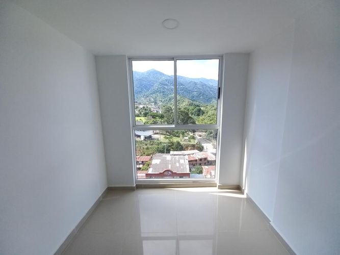 Apartamento de 3 alcobas en venta en Interlaken, Ibagué, 90 m² · foto 10 de 24