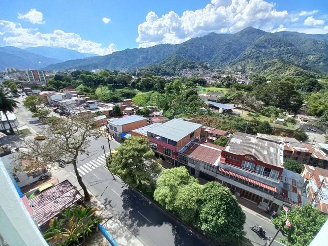 Apartamento de 3 alcobas en venta en Interlaken, Ibagué, 90 m² · foto 12 de 24