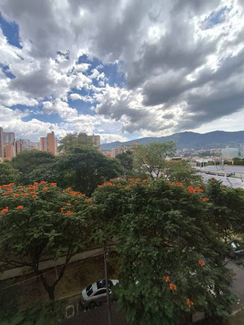 Apartamento de 3 alcobas en arriendo en Manuel Restrepo, Sabaneta, 77 m² · foto 3 de 19