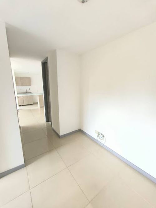 Apartamento de 3 alcobas en arriendo en Manuel Restrepo, Sabaneta, 77 m² · foto 9 de 19
