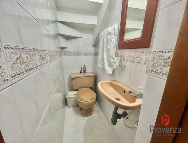 Casa de 5 alcobas en venta en Belén Rincón, Medellín, 109 m² · foto 13 de 16