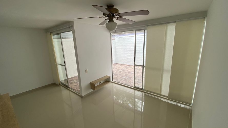 Casa de 3 alcobas en venta en Ciudad Country, Jamundí, 72 m² · foto 18 de 24