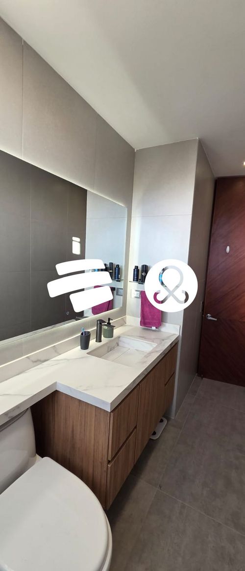Apartamento de 2 alcobas en venta en Chicó Navarra, Bogotá, 121 m² · foto 8 de 19