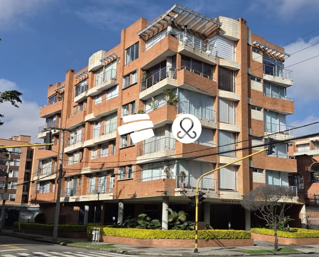 Apartamento de 2 alcobas en venta en Chicó Navarra, Bogotá, 121 m² · foto 19 de 19