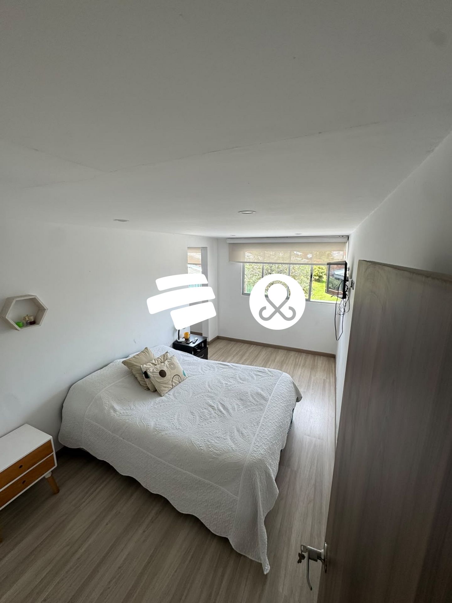 Casa en venta en Lagos De Cordoba, Bogotá · foto 13 de 24