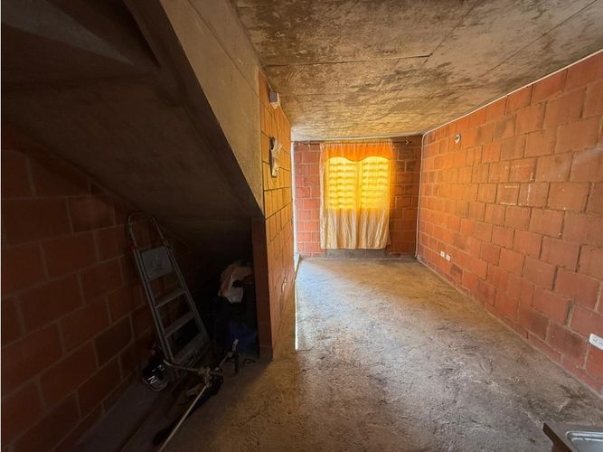 Casa de 2 alcobas en venta en Paisaje De Las Flores, Jamundí, 88 m² · foto 4 de 11