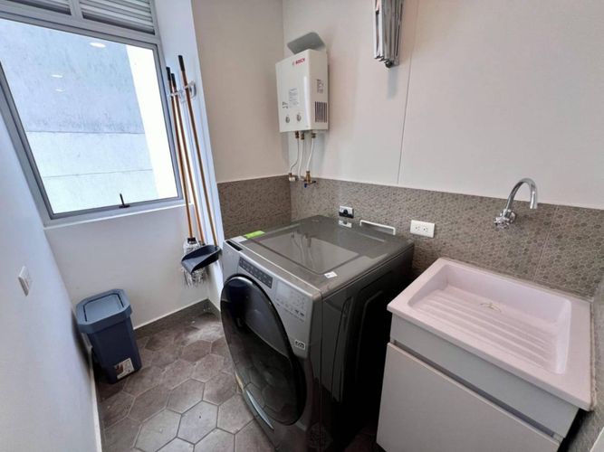 Apartamento de 2 alcobas en arriendo en El Poblado, Medellín, 74 m² · foto 18 de 22