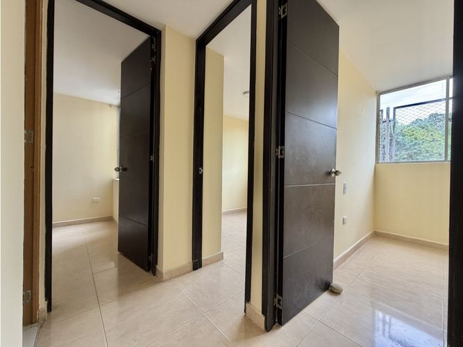 Apartamento de 3 alcobas en venta en Barro Blanco, Piedecuesta, 58 m² · foto 3 de 24