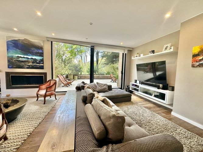 Apartamento de 3 alcobas en venta en La Cabrera, Bogotá, 170 m² · foto 8 de 24