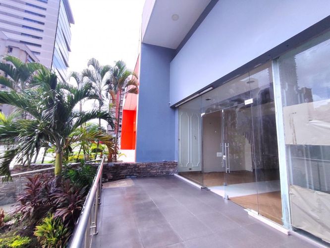 Local en arriendo en Altos Del Prado, Barranquilla, 144 m² · foto 2 de 24