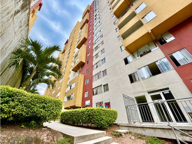 Apartamento de 3 alcobas en venta en Bellavista, Piedecuesta, 45 m² · foto 2 de 19