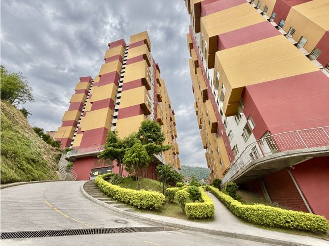 Apartamento de 3 alcobas en venta en Bellavista, Piedecuesta, 45 m² · foto 3 de 19