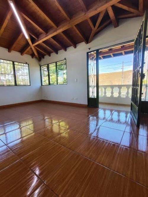 Finca en venta en El Tablazo, Medellín, 275 m² · foto 3 de 23