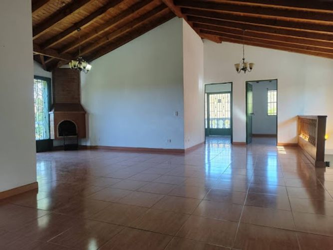 Finca en venta en El Tablazo, Medellín, 275 m² · foto 4 de 23