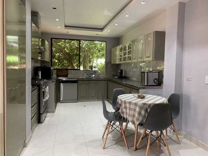 Casa de 4 alcobas en venta en Buenavista, Barranquilla, 504 m² · foto 5 de 23