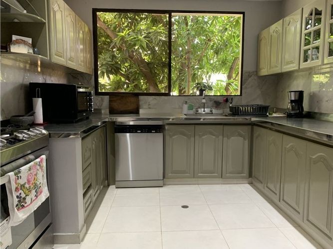 Casa de 4 alcobas en venta en Buenavista, Barranquilla, 504 m² · foto 6 de 23