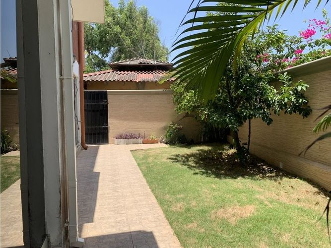 Casa de 4 alcobas en venta en Buenavista, Barranquilla, 504 m² · foto 22 de 23