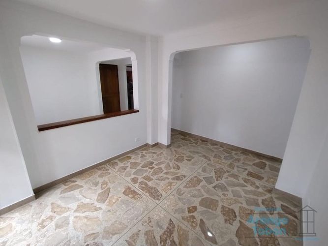 Apartamento de 3 alcobas en venta en Laureles, Medellín, 130 m² · foto 7 de 19