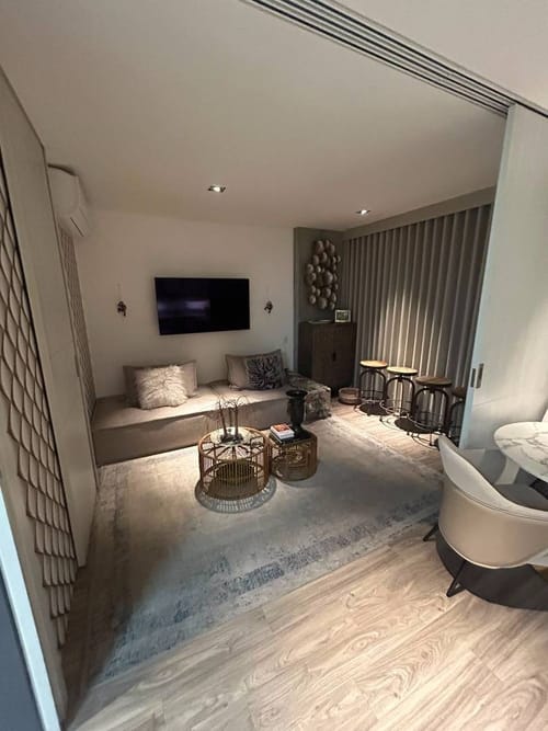 Apartamento de 2 alcobas en arriendo en El Poblado, Medellín, 100 m² · foto 2 de 7