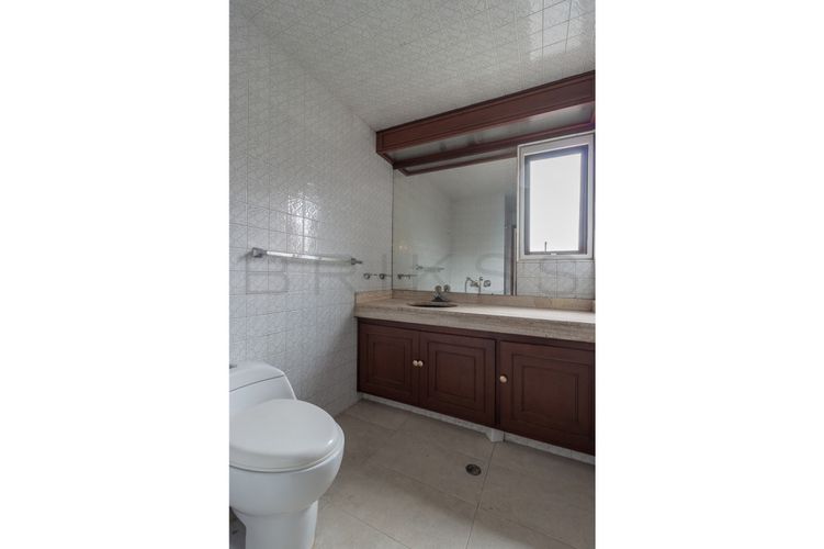 Apartamento de 3 alcobas en arriendo en La Cabrera, Bogotá, 212 m² · foto 16 de 21