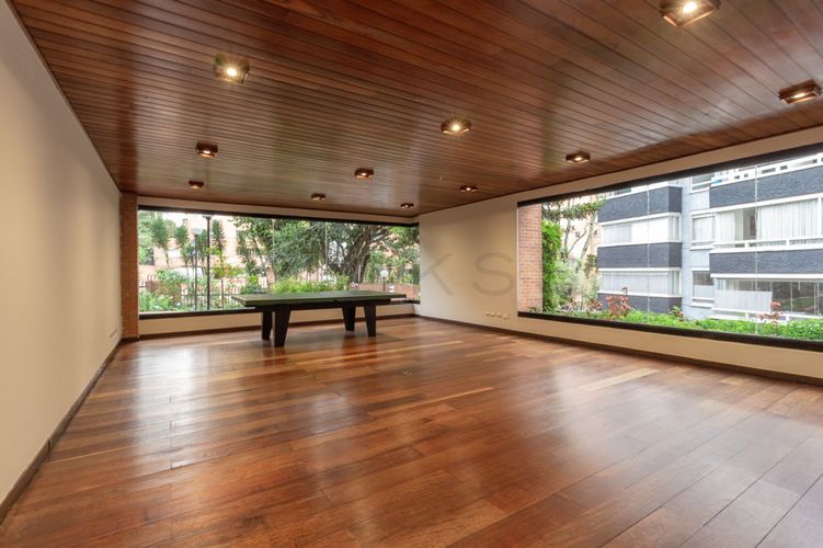 Apartamento de 3 alcobas en arriendo en La Cabrera, Bogotá, 212 m² · foto 20 de 21