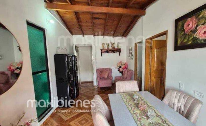 Casa de 6 alcobas en venta en Castilla, Medellín, 200 m² · foto 4 de 24