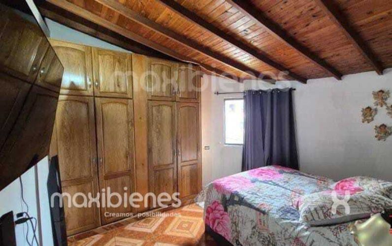 Casa de 6 alcobas en venta en Castilla, Medellín, 200 m² · foto 6 de 24