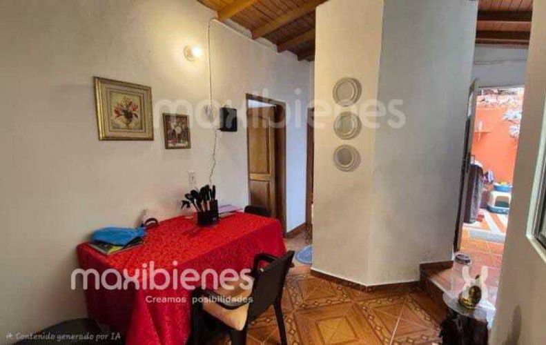 Casa de 6 alcobas en venta en Castilla, Medellín, 200 m² · foto 20 de 24